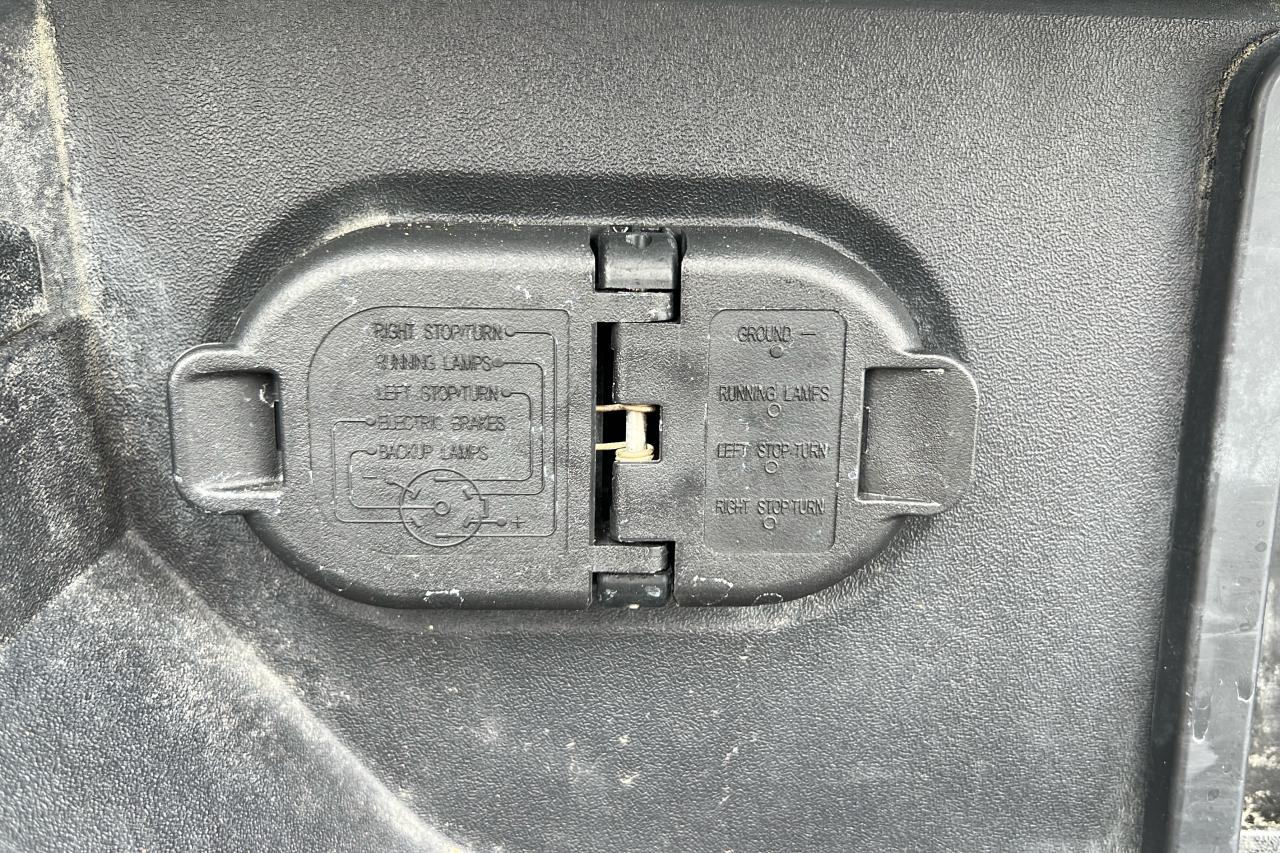2023 Toyota Tundra CrewMax Platinum L PLAT Photo