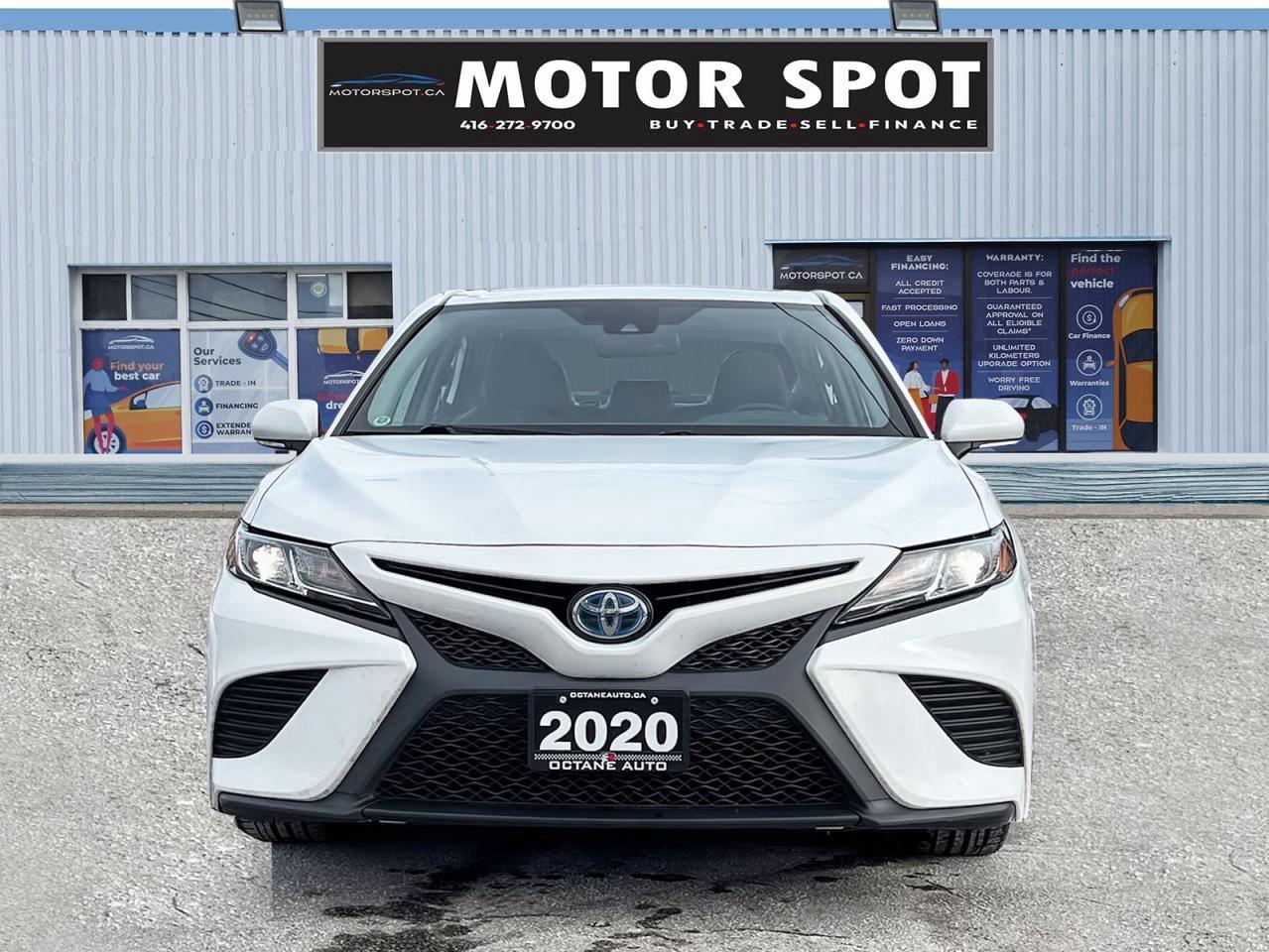 2020 Toyota Camry HYBRID SE HYBRID - Photo #2