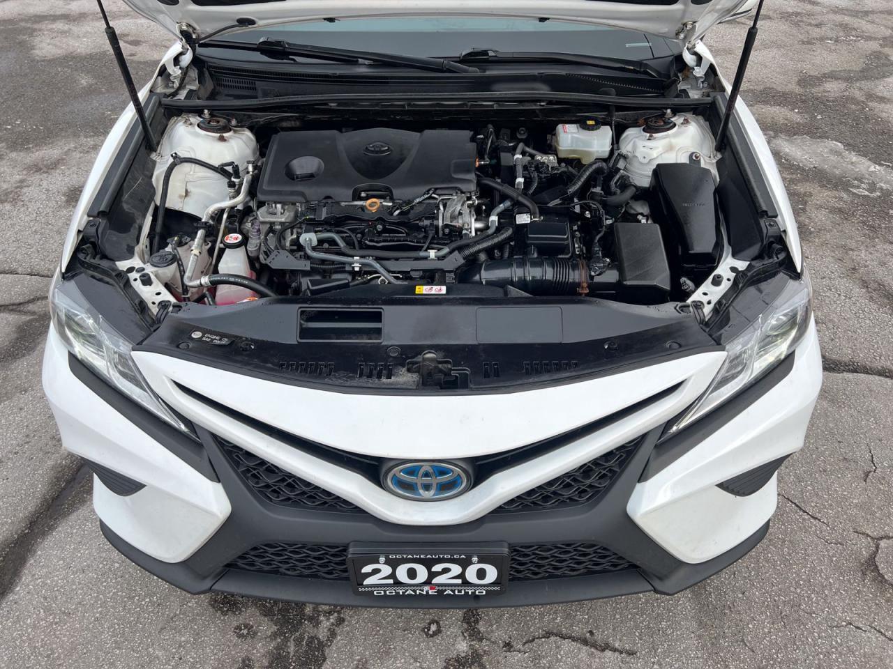 2020 Toyota Camry HYBRID SE HYBRID - Photo #24