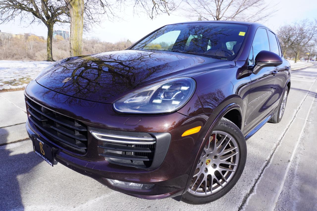 2016 Porsche Cayenne GTS / 1 OWNER / STUNNING COMBO / DEALER SERVICED