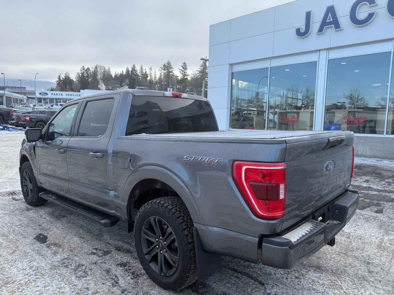 2021 Ford F-150 XLT Photo