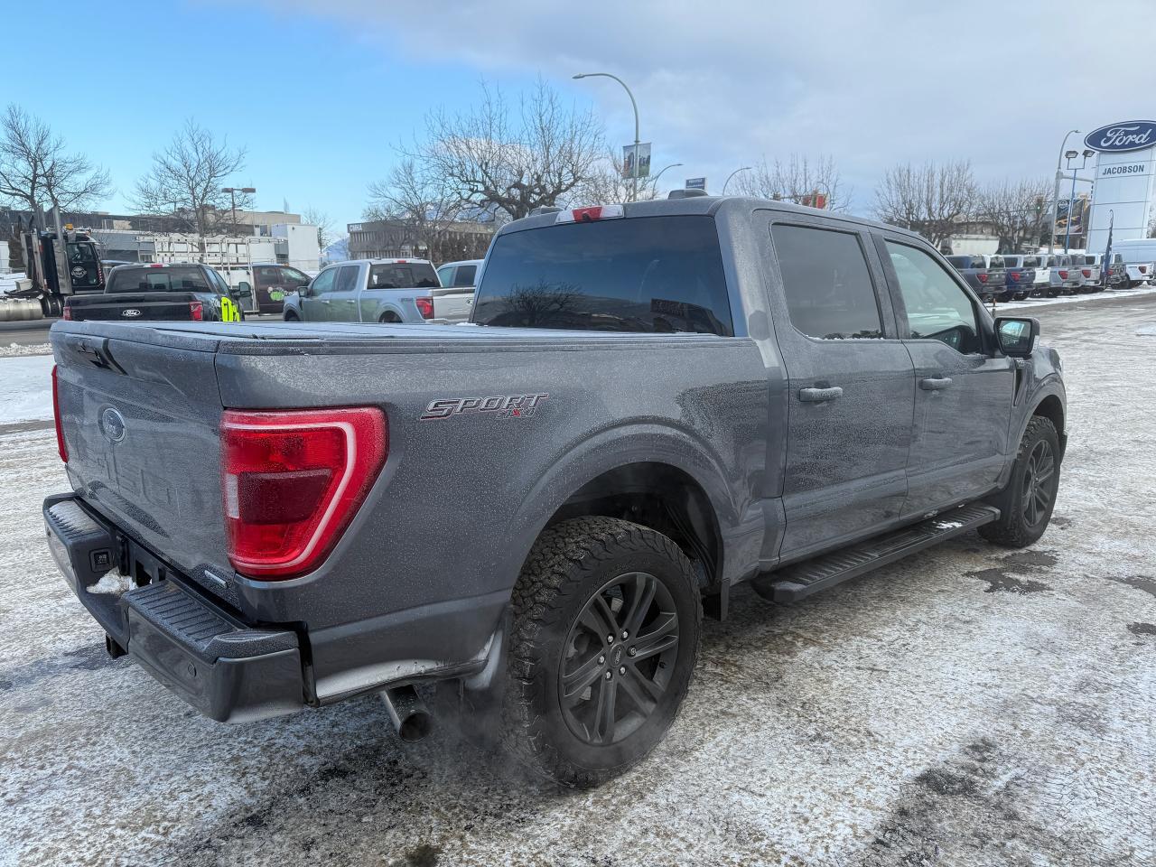 2021 Ford F-150 XLT Photo4