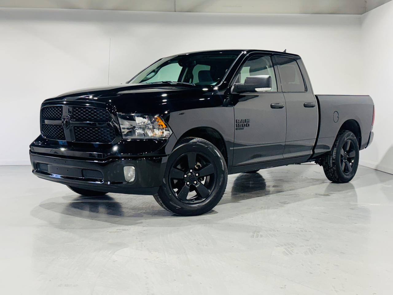 Used 2022 RAM 1500 Classic SLT Quad Cab 4WD for sale in North York, ON