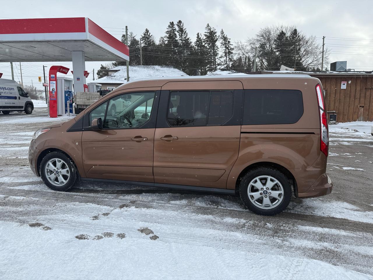 2014 Ford Transit Connect Titanium - Photo #11