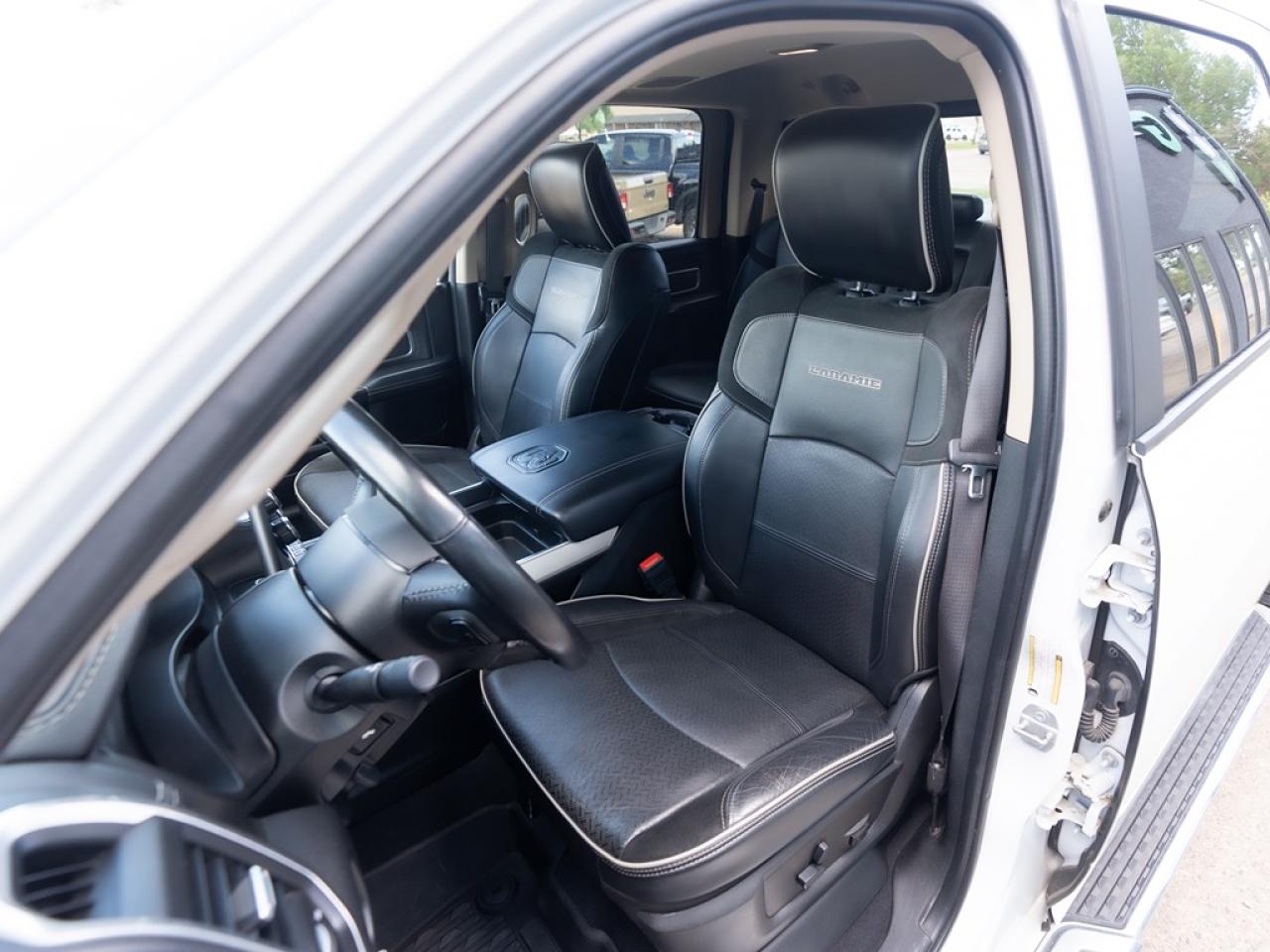 2020 RAM 2500 Laramie 4x4 Crew Cab 6'4" Box Photo37
