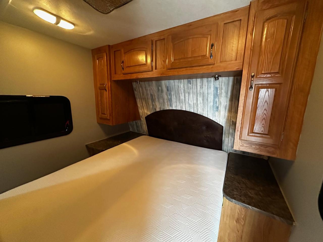 2010 Jayco Eagle 324BHDS 