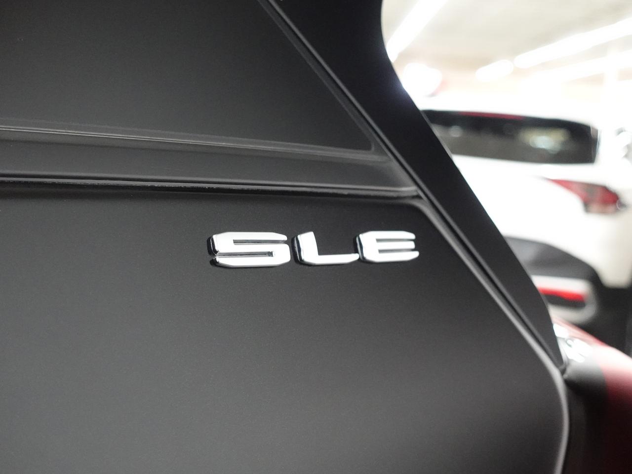 2022 GMC Terrain SLE | AWD | Power Hatch | BSM | ACC | CarPlay Photo