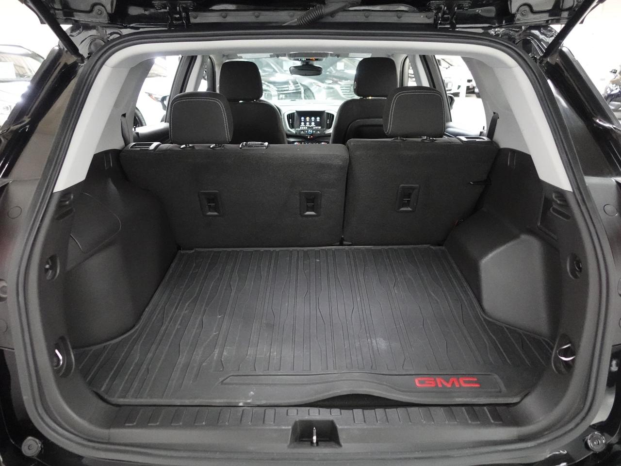 2022 GMC Terrain SLE | AWD | Power Hatch | BSM | ACC | CarPlay Photo