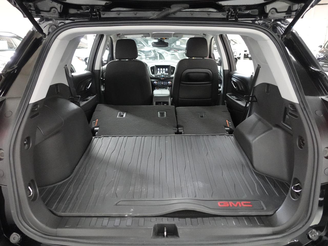 2022 GMC Terrain SLE | AWD | Power Hatch | BSM | ACC | CarPlay Photo