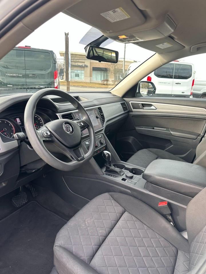 2018 Volkswagen Atlas 3.6L V6 LAUNCH EDITION Photo