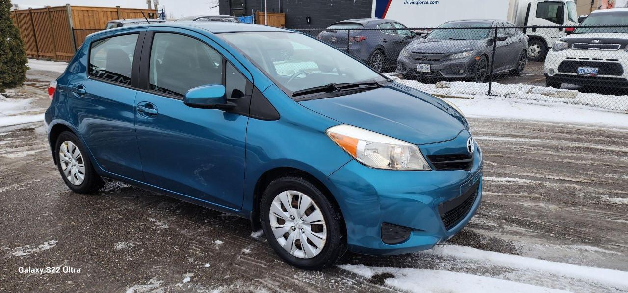 Used 2014 Toyota Yaris 5dr HB Auto LE for sale in Oakville, ON