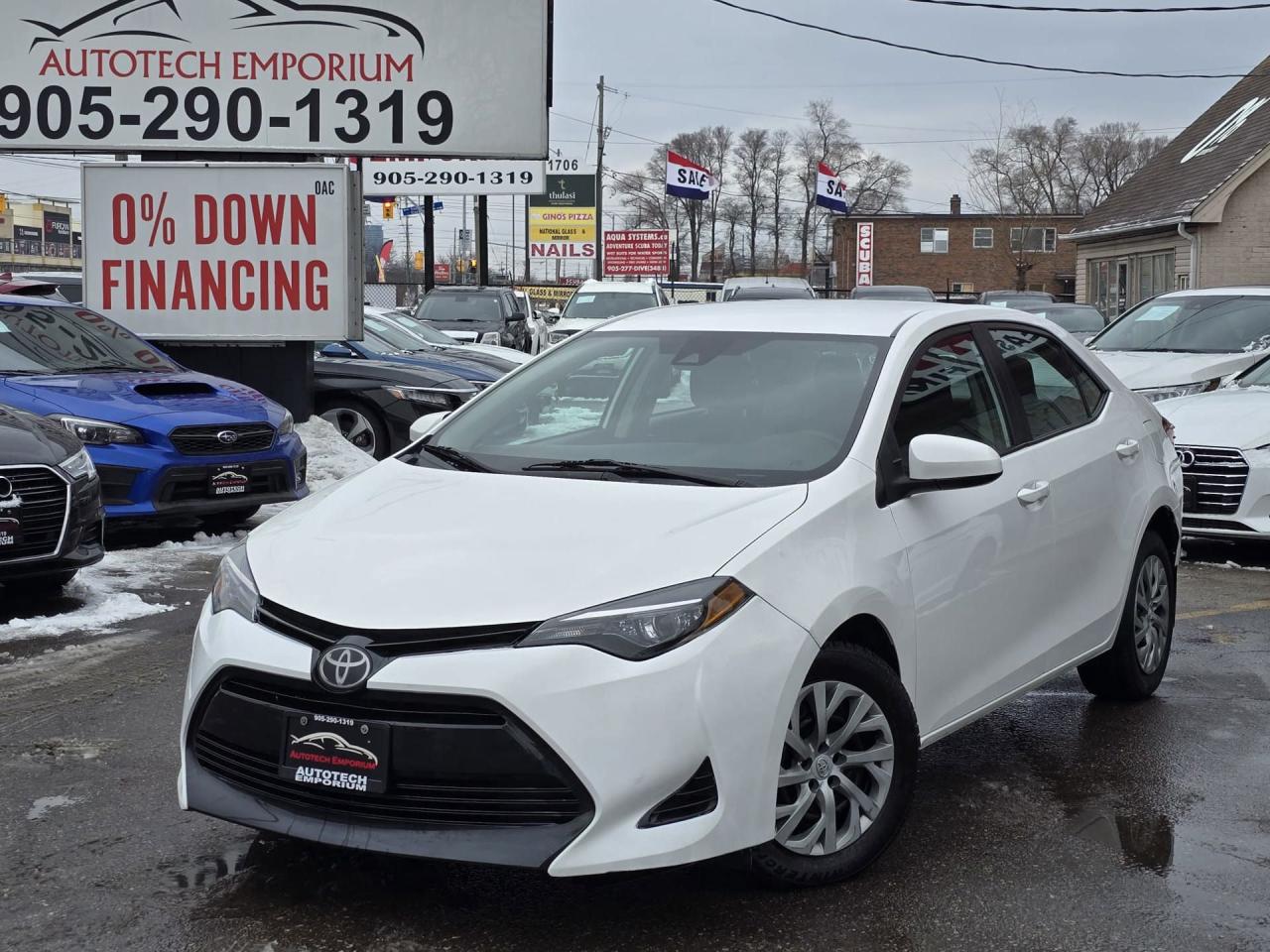 Used 2018 Toyota Corolla LE Pearl White Lane Assist / Forward Safety / Reverse Camera / Bluetooth for sale in Mississauga, ON