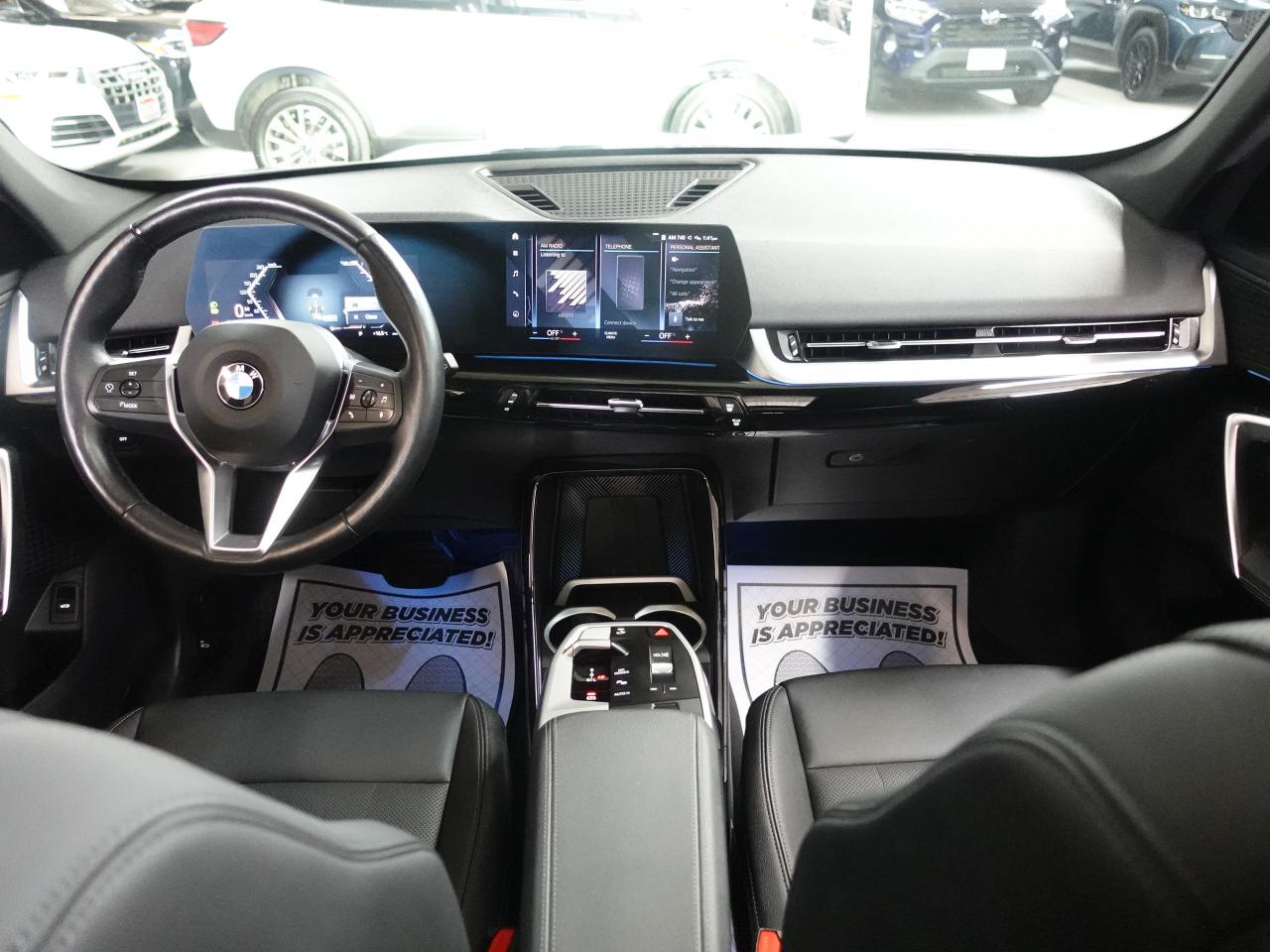 2023 BMW X1 xDrive28i | Nav | Leather | Pano roof | CarPlay