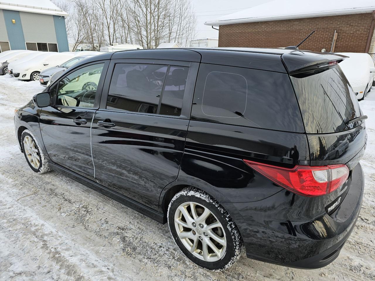 2012 Mazda MAZDA5 AUTO, A/C, LEATHER SEATS, SUNROOF, BLUETOOTH, 194K - Photo #6