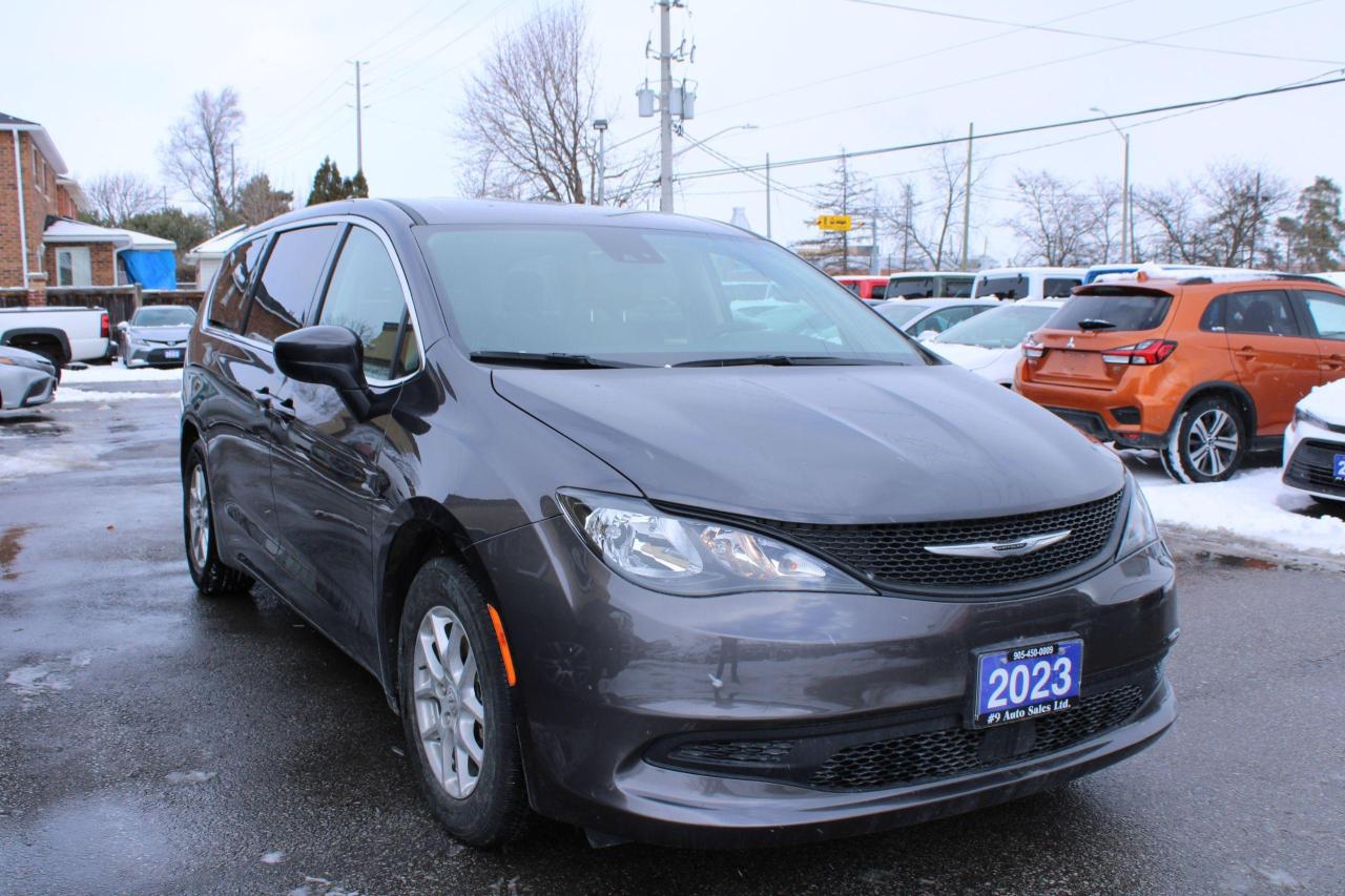 Used 2023 Chrysler Grand Caravan SXT 2WD for sale in Brampton, ON