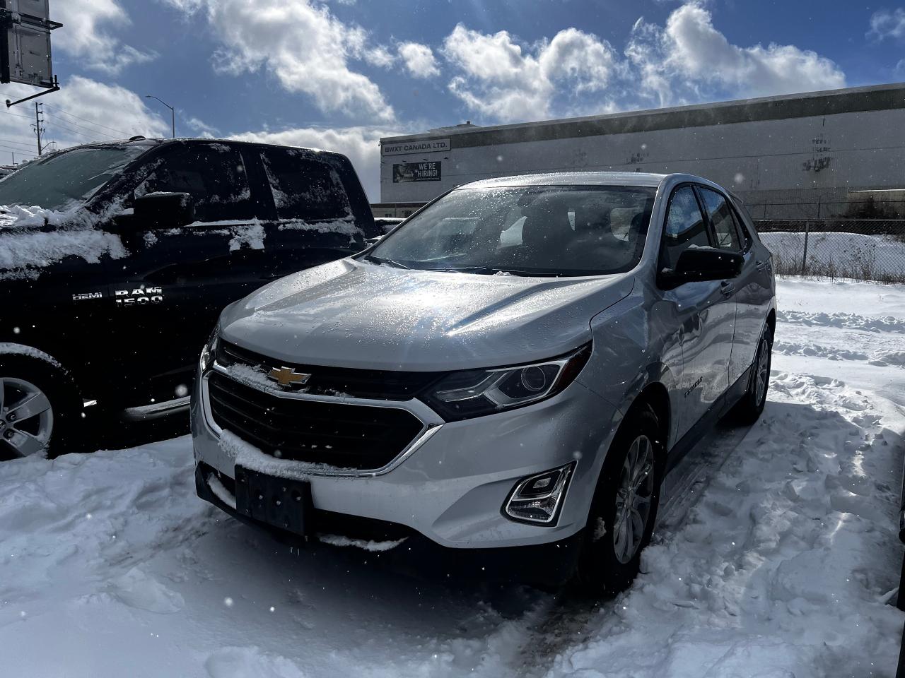 Used 2019 Chevrolet Equinox LS / REVERSE CAM / HTD SEATS / NO ACCIDENTS for sale in Cambridge, ON