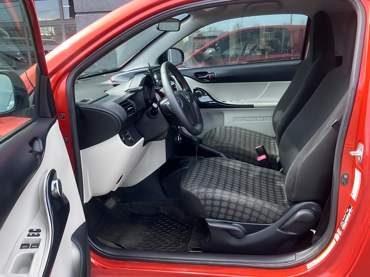 2012 Scion iQ  - Photo #6