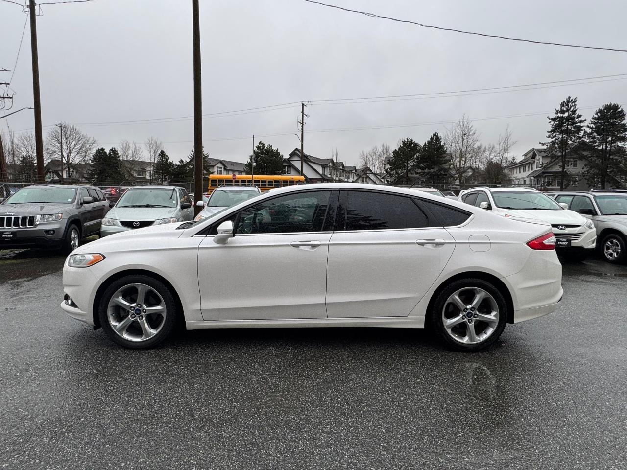 2013 Ford Fusion FINANCING AVAILABLE Photo8