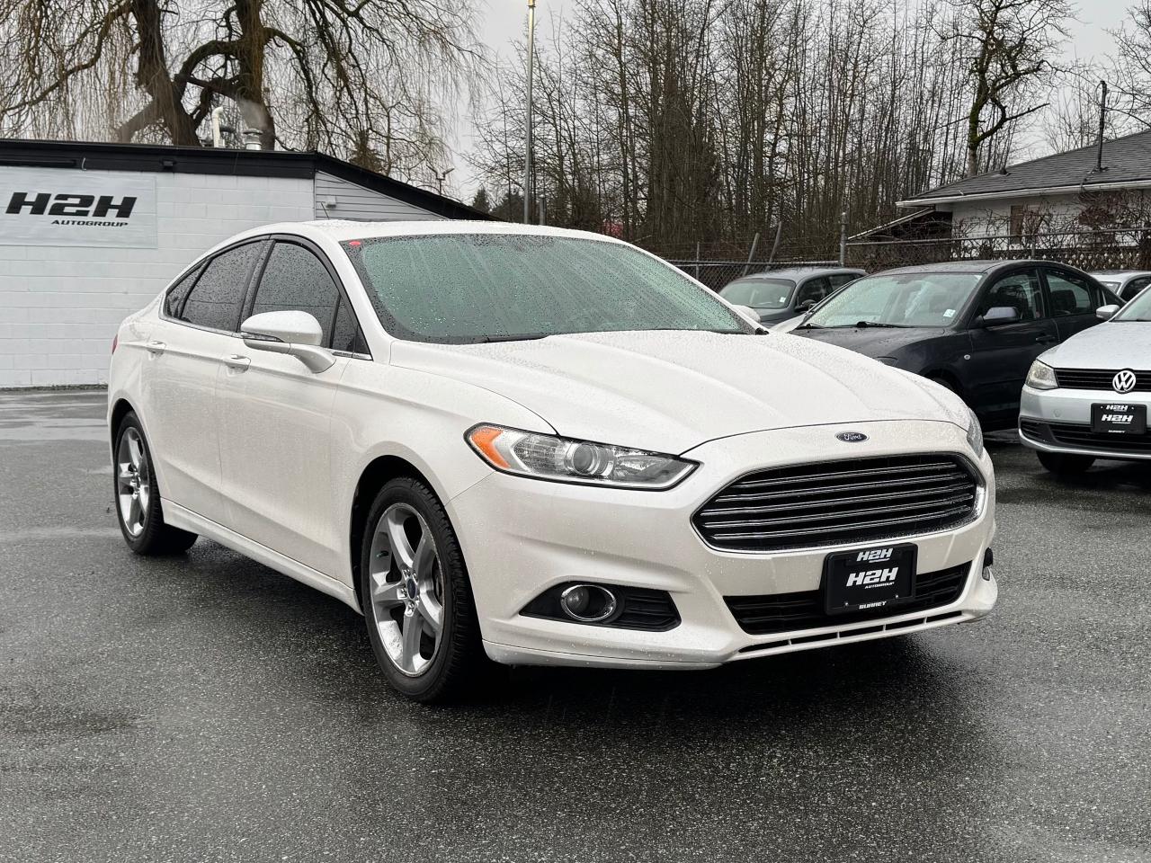 2013 Ford Fusion FINANCING AVAILABLE Photo3