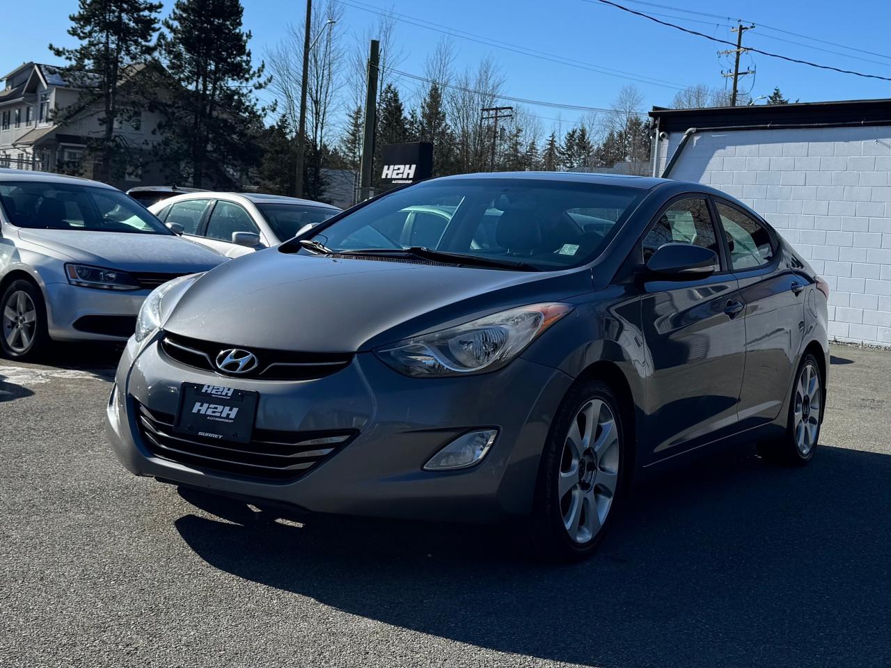 Used 2011 Hyundai Elantra FINANCING AVAILABLE for sale in Surrey, BC