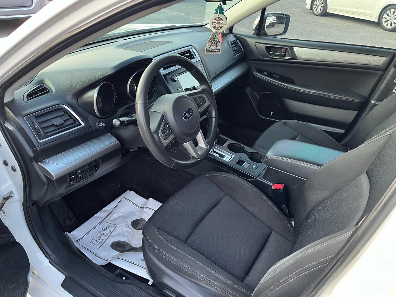 2015 Subaru Legacy 2.5i AWD - Photo #8