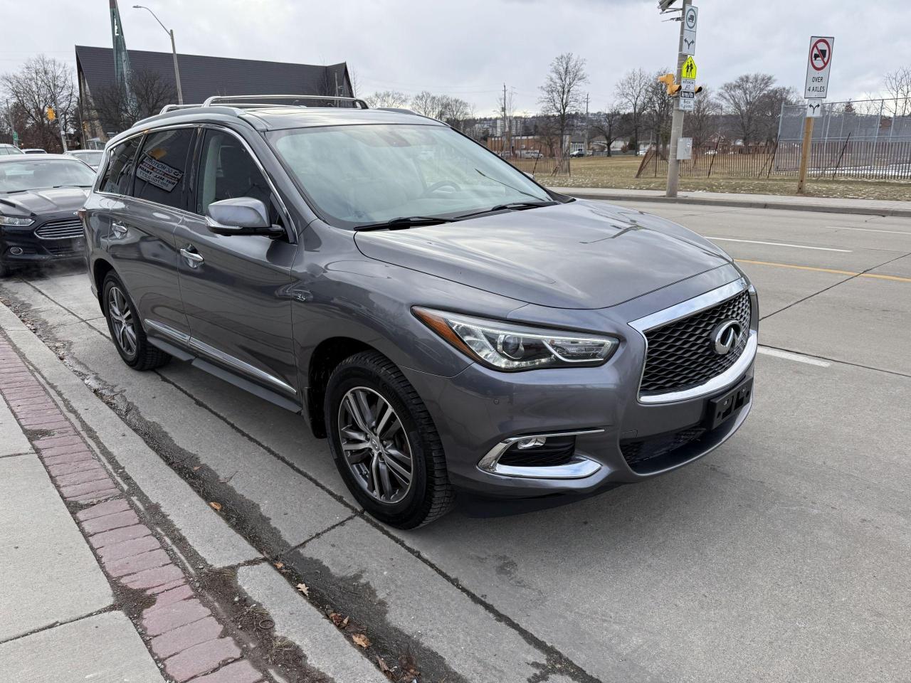 2017 Infiniti QX60 AWD 4dr - Photo #2