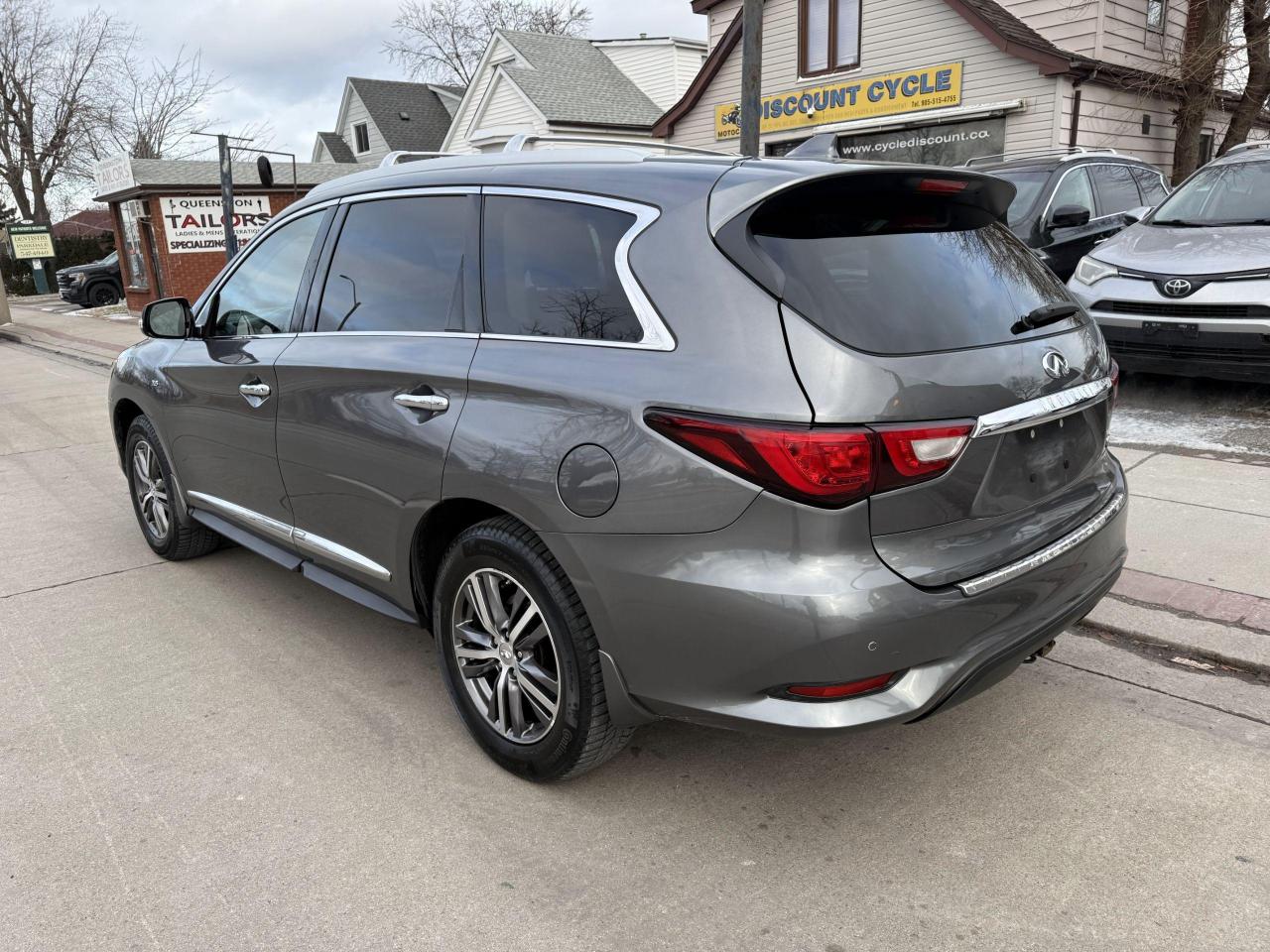 2017 Infiniti QX60 AWD 4dr - Photo #9