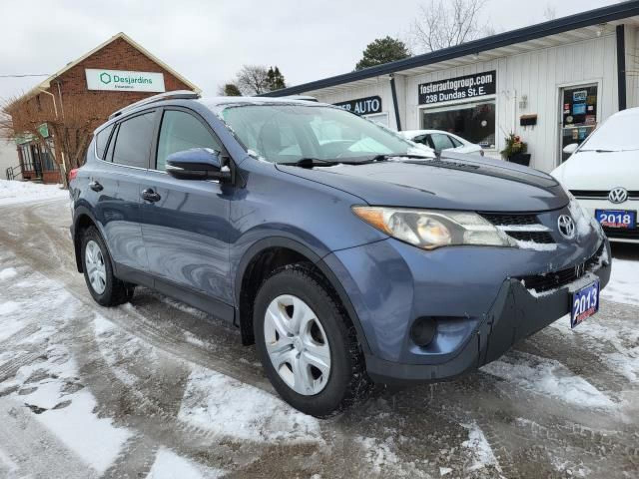 2013 Toyota RAV4 LE FWD Photo1