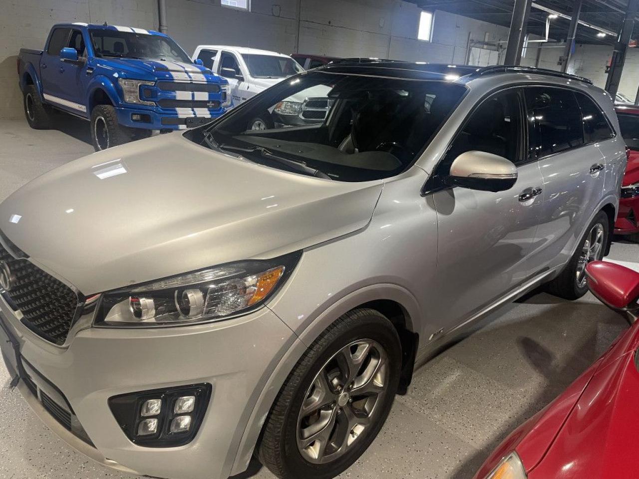 Used 2016 Kia Sorento 3.3L SX 4dr All Wheel Drive for sale in Toronto, ON