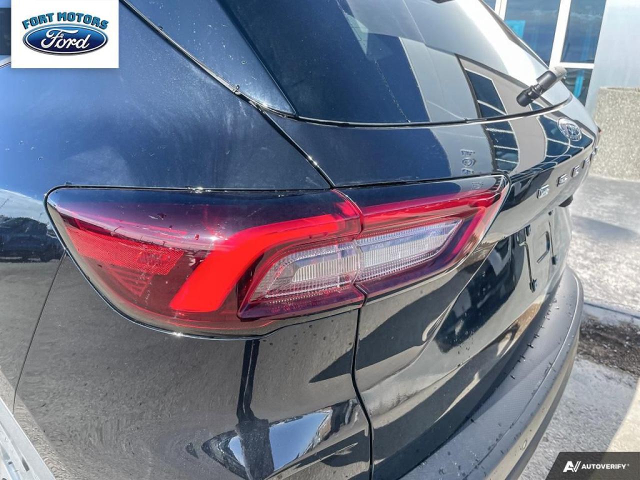 2025 Ford Escape ST-Line Photo5