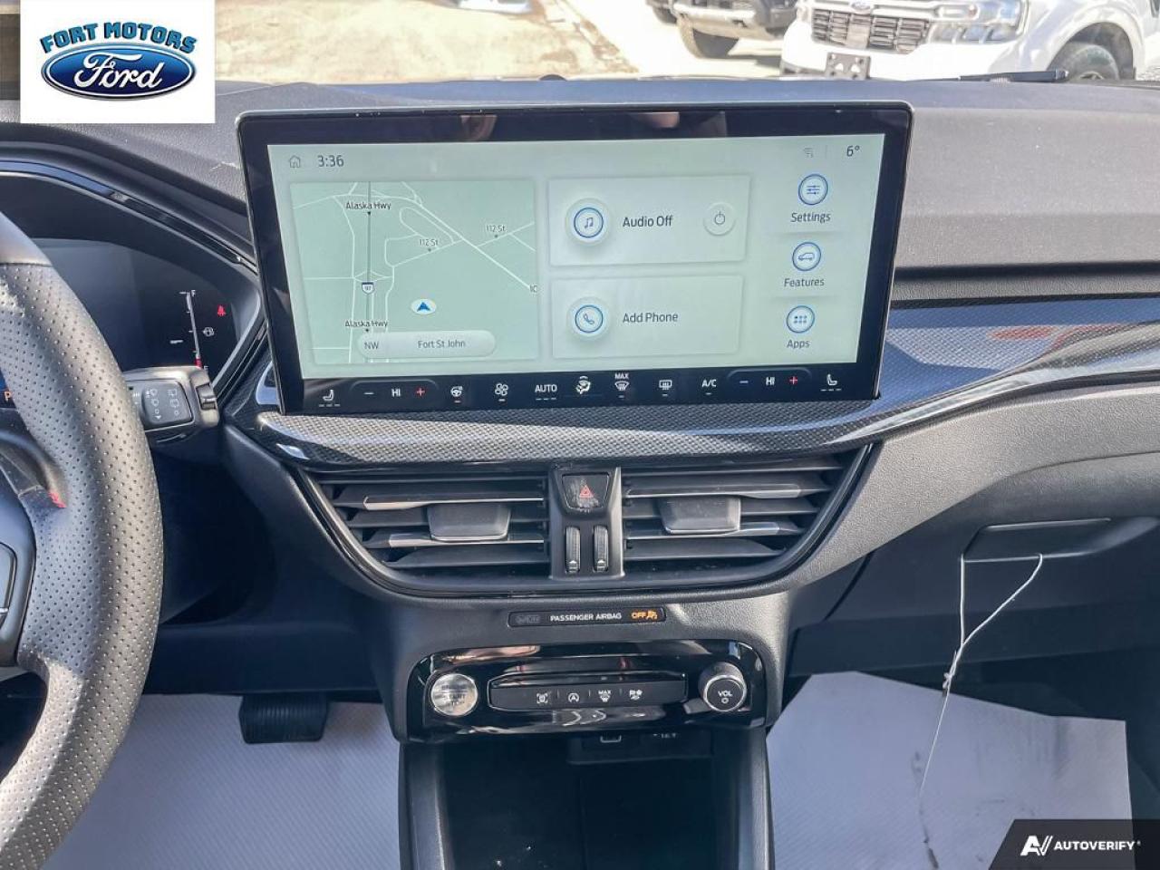 2025 Ford Escape ST-Line Photo5