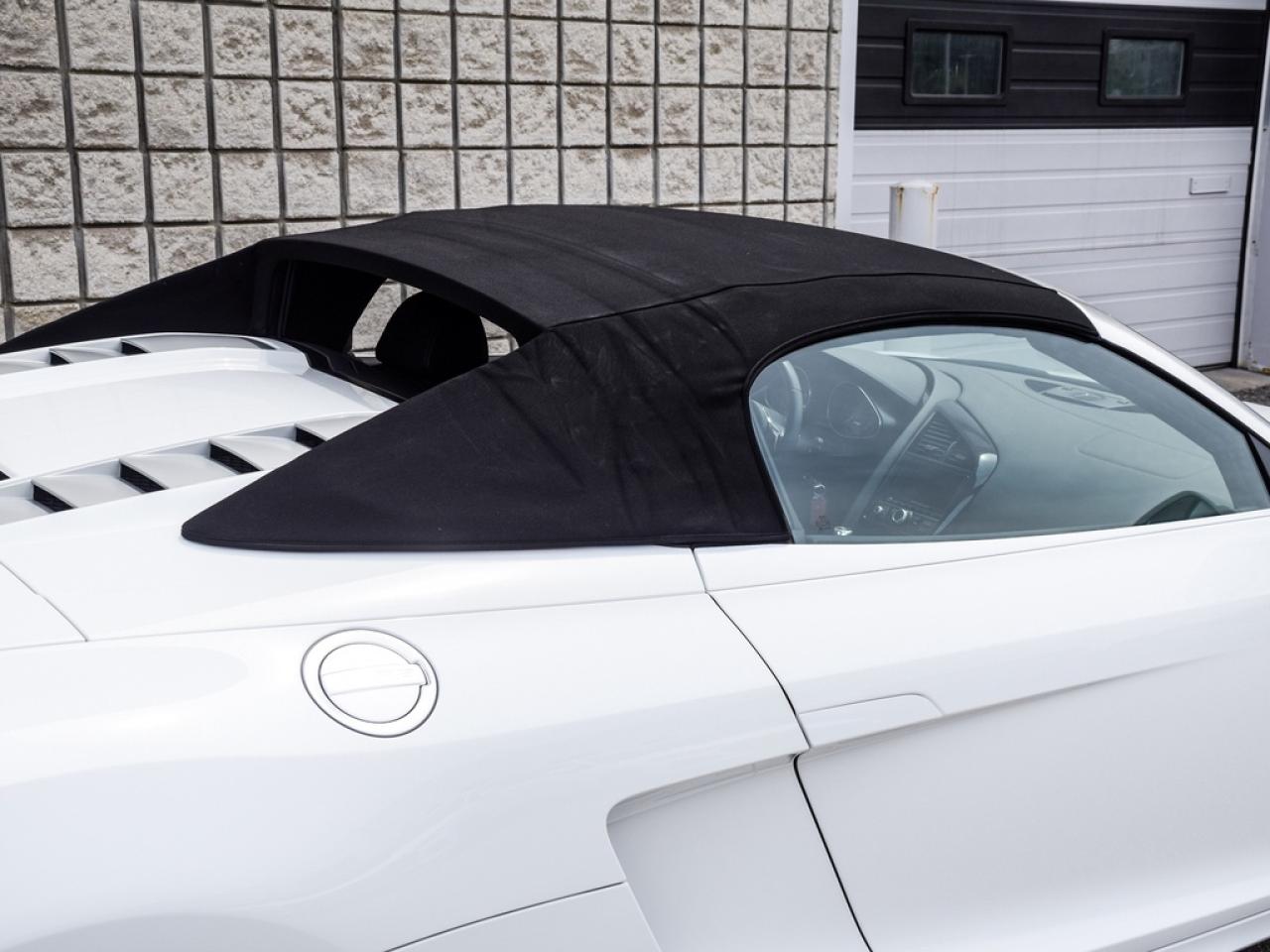 2011 Audi R8 5.2 Photo