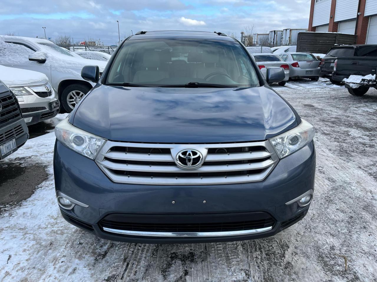 Used 2013 Toyota Highlander LIMITED for sale in Brampton, ON