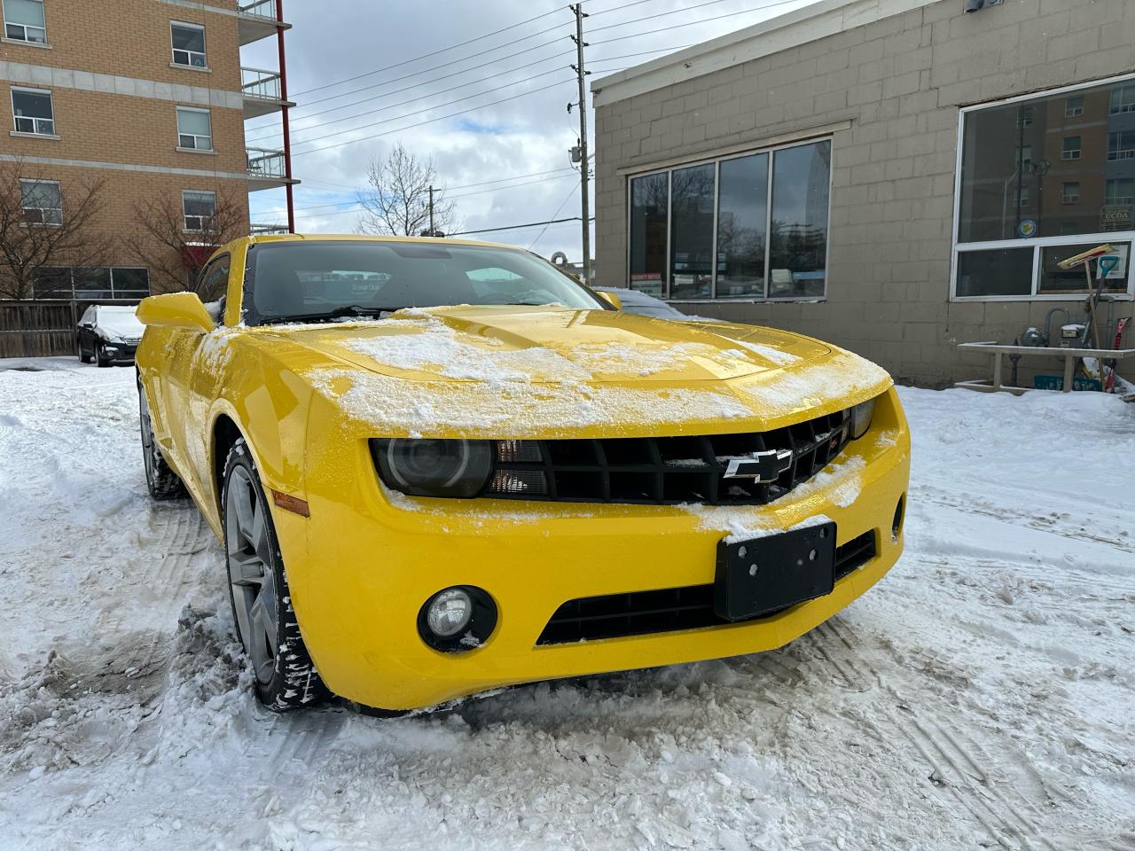 Used 2011 Chevrolet Camaro 2dr Cpe 1LT for sale in Waterloo, ON