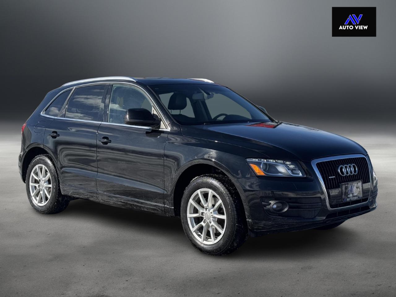 2010 Audi Q5 3.2L Premium **DEALER SERVICED** - Photo #9