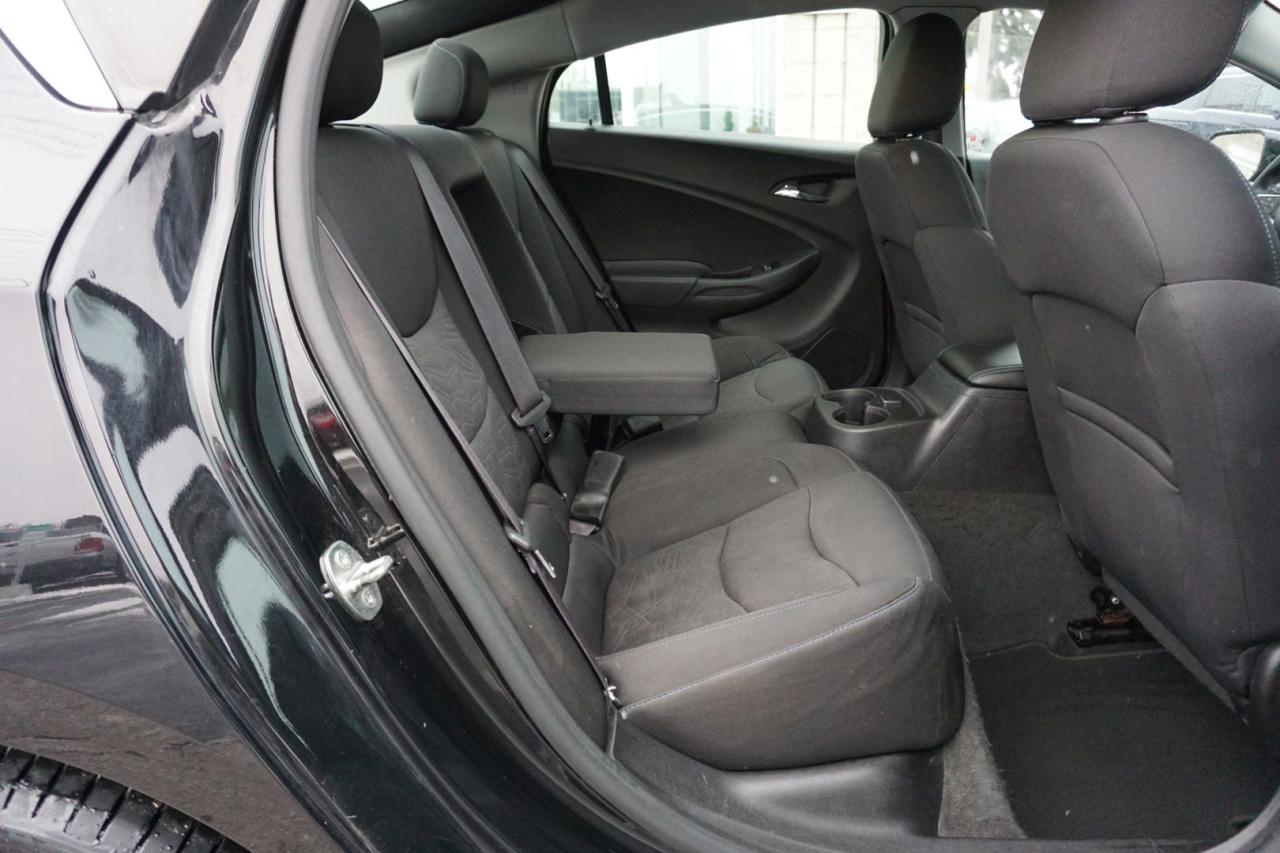 2017 Chevrolet Volt LT CERTIFIED *ACCIDENT FREE*ONE OWNER* CAMERA BLUETOOTH HEATED SEATS CRUISE ALLOYS - Photo #17