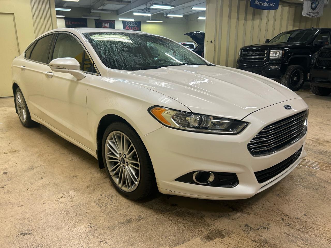 2015 Ford Fusion SE - Photo #6