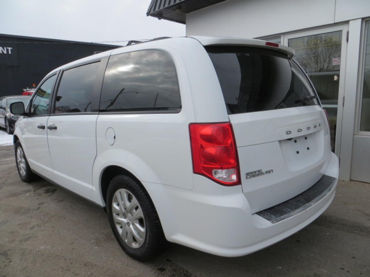 2020 Dodge Grand Caravan CERTIFIED, 1 OWNER, REAR CAMERA, BLUETOOTH - Photo #5