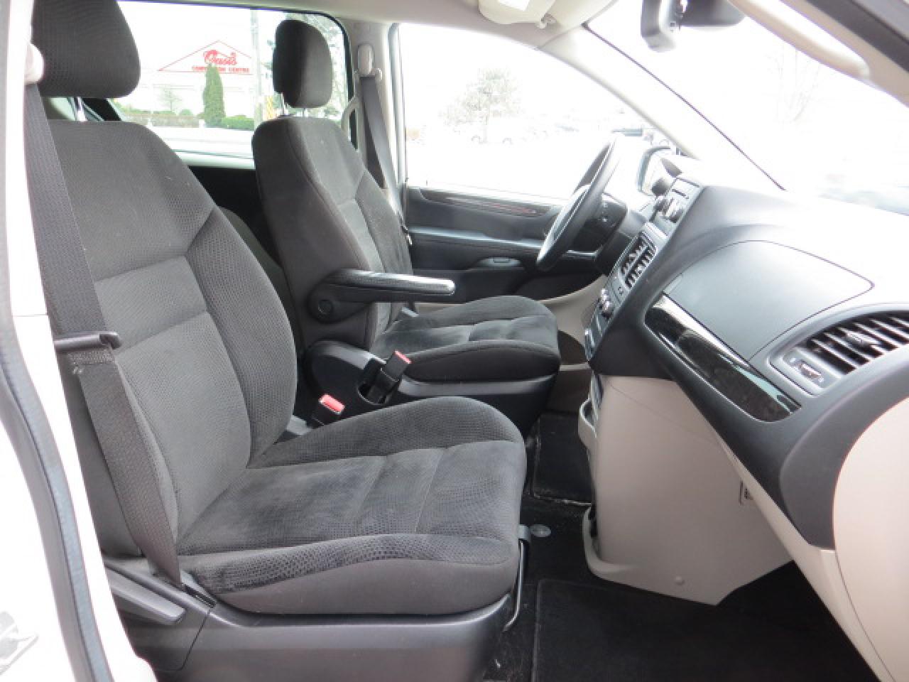 2020 Dodge Grand Caravan CERTIFIED, 1 OWNER, REAR CAMERA, BLUETOOTH - Photo #10