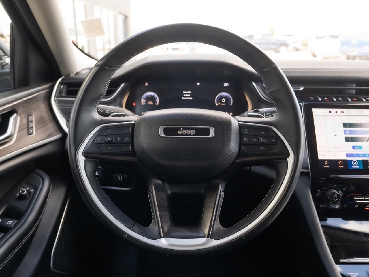 2022 Jeep Grand Cherokee LIMITED 4X4 Photo10