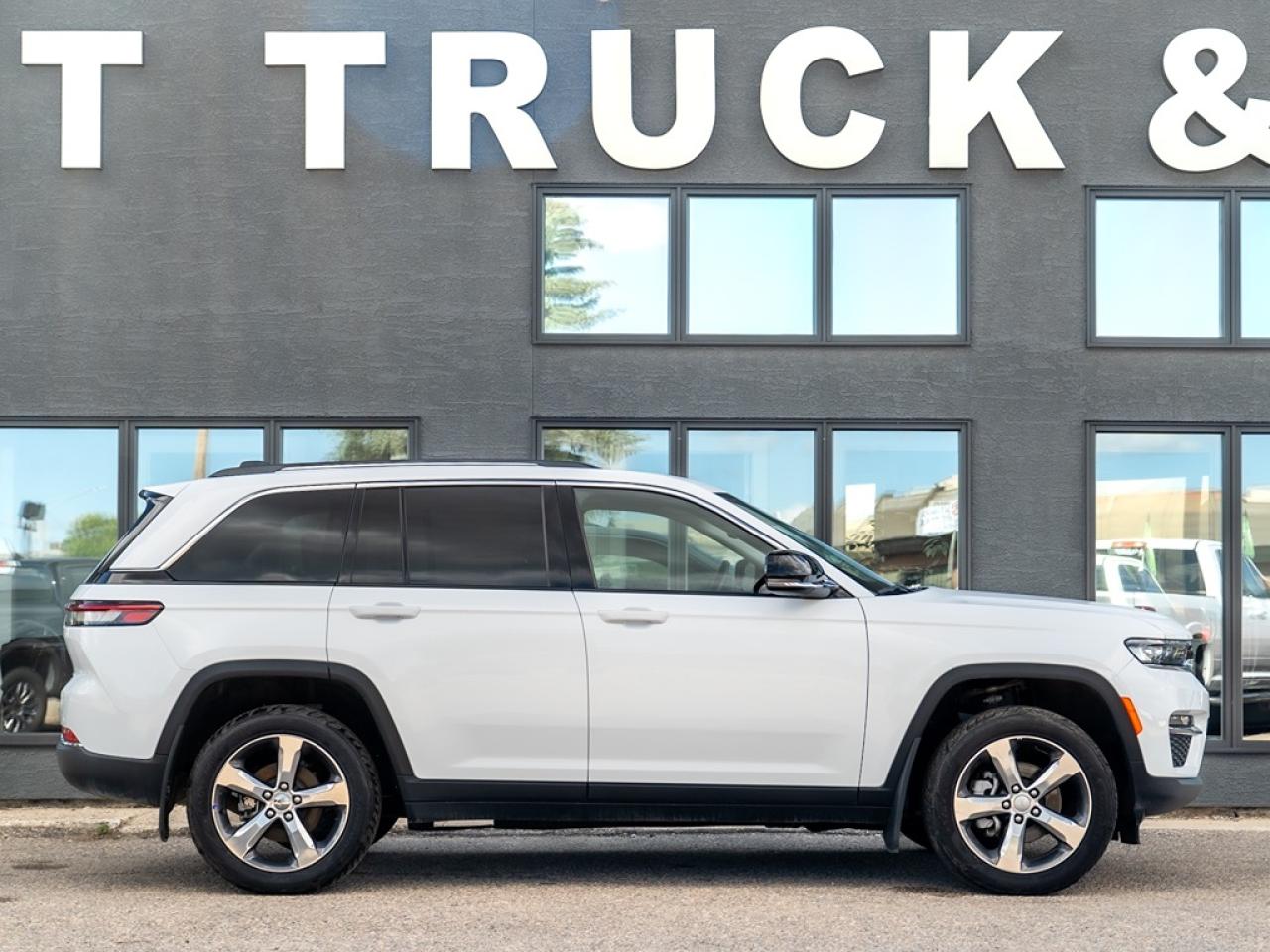 2022 Jeep Grand Cherokee LIMITED 4X4 Photo4