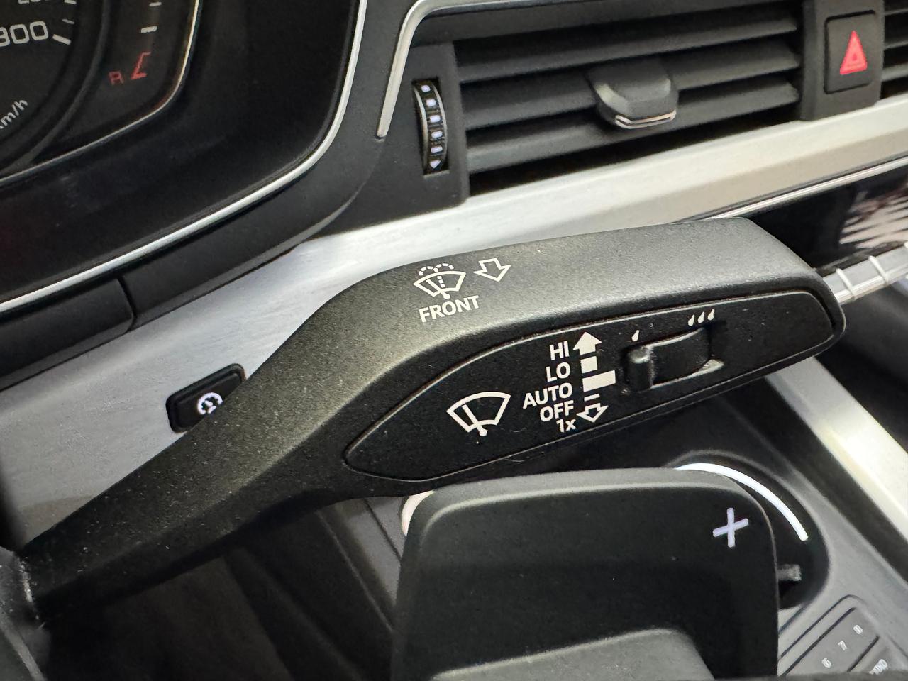 2019 Audi A4 PROGRESIV Quattro S Line+BSM+NewTires+CLEAN CARFAX Photo