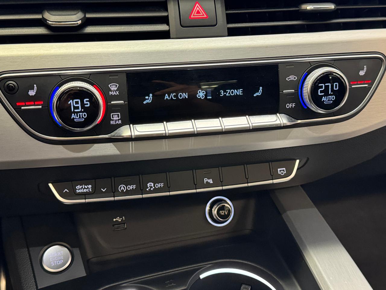2019 Audi A4 PROGRESIV Quattro S Line+BSM+NewTires+CLEAN CARFAX Photo