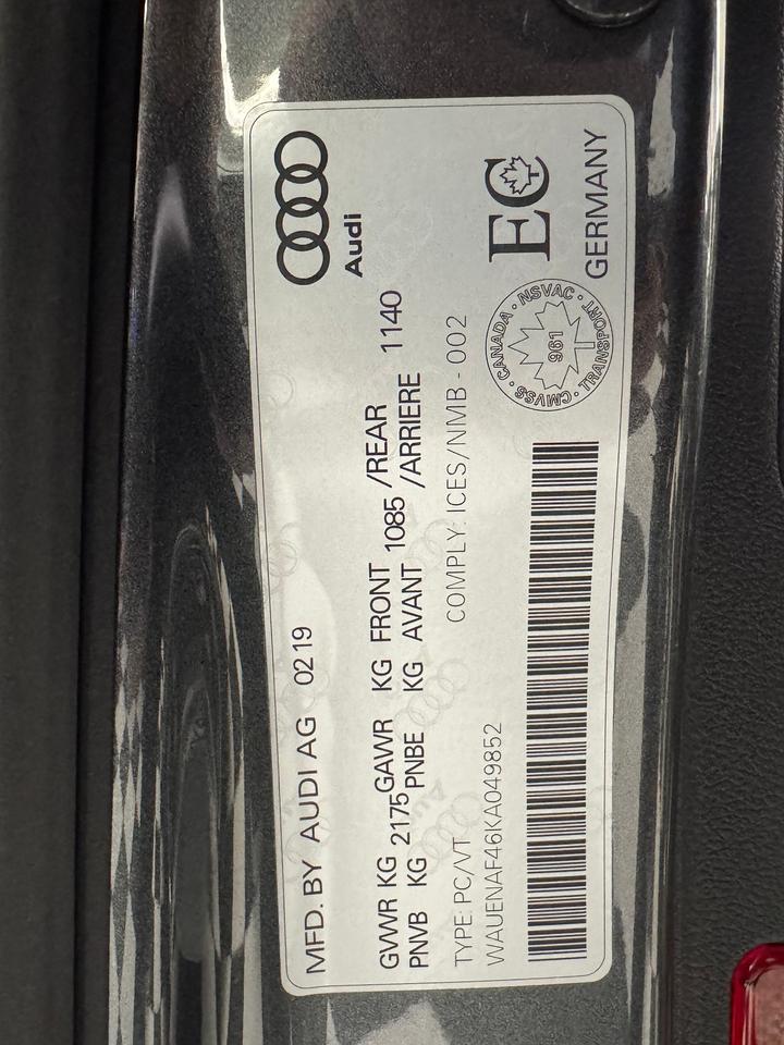 2019 Audi A4 PROGRESIV Quattro S Line+BSM+NewTires+CLEAN CARFAX Photo