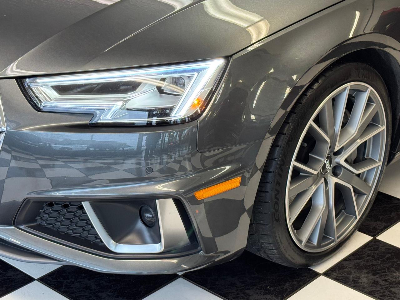 2019 Audi A4 PROGRESIV Quattro S Line+BSM+NewTires+CLEAN CARFAX Photo