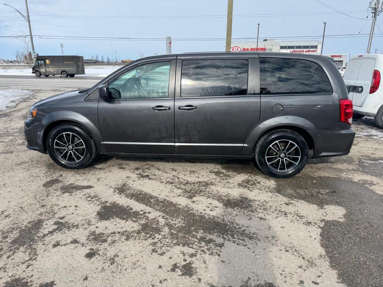 2019 Dodge Grand Caravan GT, GREAT CONDITION, WELL SERVICED, LOADED, CERT - Photo #2