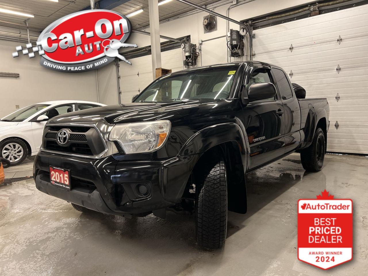 Used 2015 Toyota Tacoma SR5 4x4 | 4.0L V6 | AUTO | REAR CAM | A/C for sale in Ottawa, ON