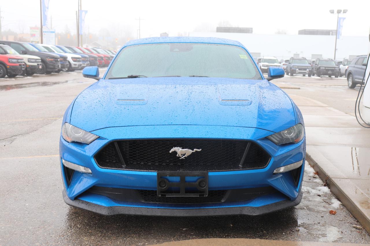 2019 Ford Mustang GT Premium Fastback Photo4