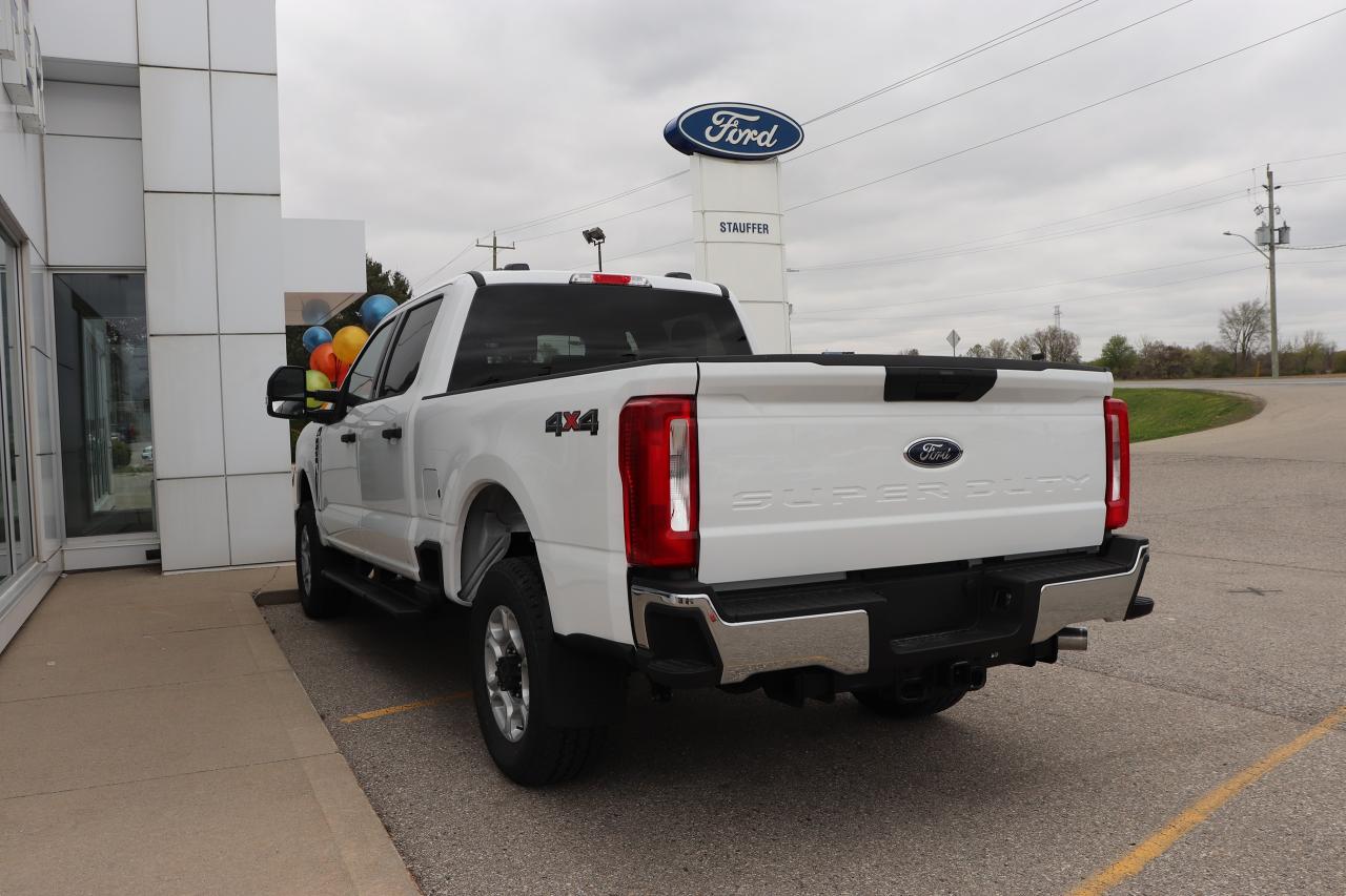 2025 Ford F-250 Super Duty SRW XLT 4WD CREW CAB 6.75' BOX Photo3