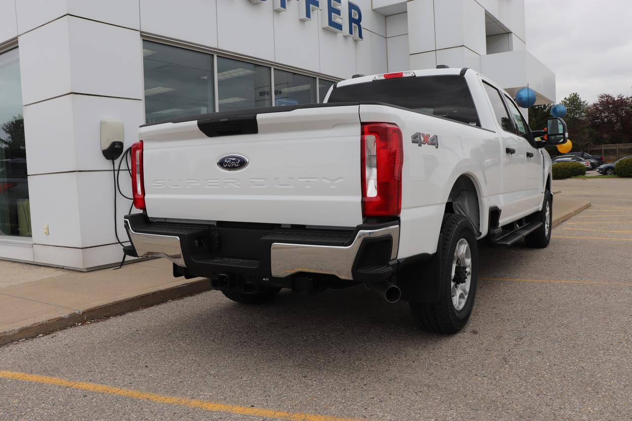 2025 Ford F-250 Super Duty SRW XLT 4WD CREW CAB 6.75' BOX Photo1